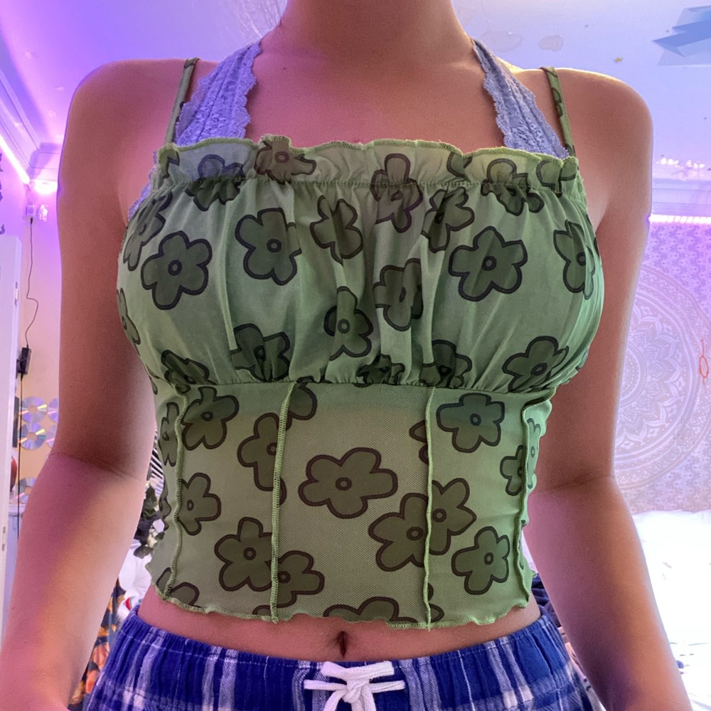 thin scrunch and raw ribbed green top